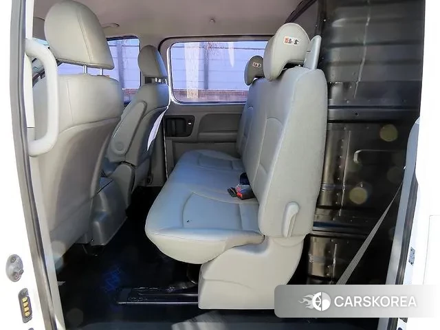 Hyundai The New Grand Starex id 3627182 из Кореи 14