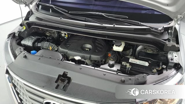 Hyundai The New Grand Starex id 4643078 из Кореи 16