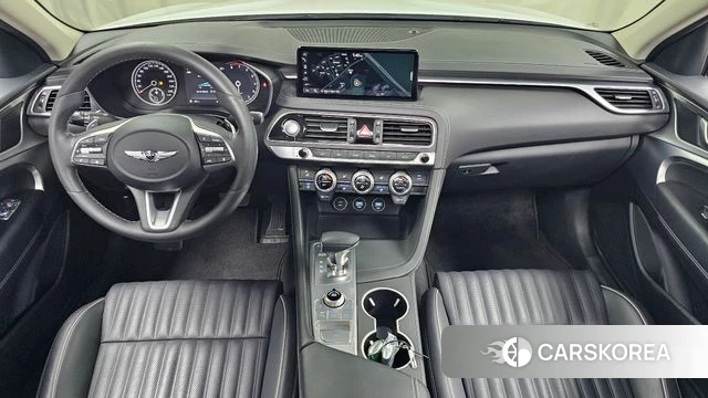 Genesis The New G70 id 4707979 из Кореи 28