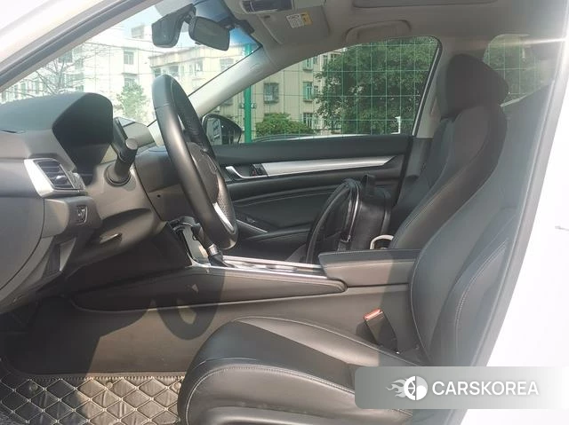 Honda Accord id 4335211 из Китая 12