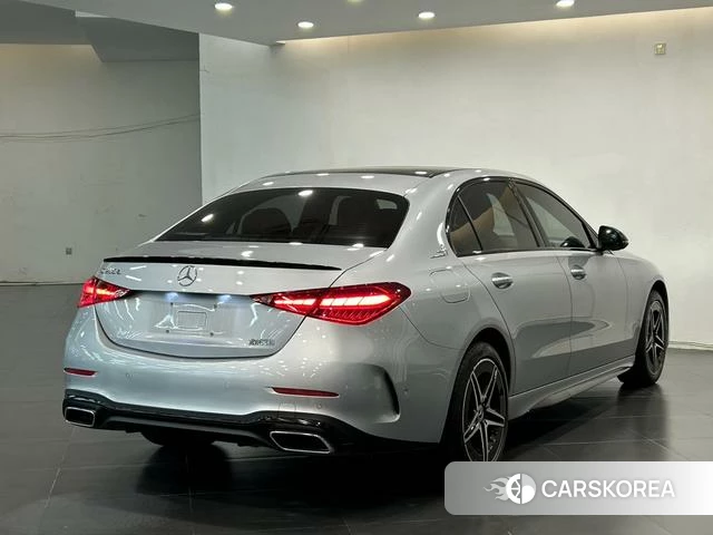 Mercedes-Benz Class C id 4229175 из Китая 17