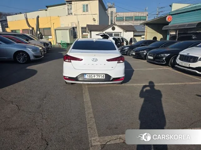 Hyundai The New Avante AD id 3647032 из Кореи 16