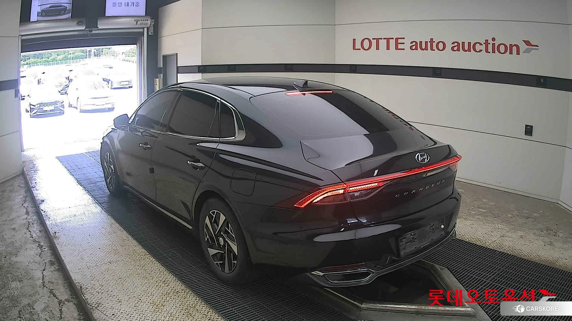 Hyundai Grandeur Hybrid id 4669132 из Кореи 33