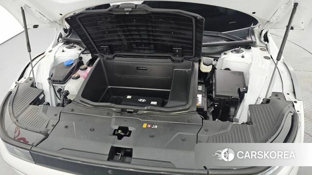 Hyundai Ionic 5 id 3897024 из Кореи 16