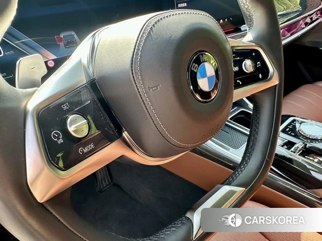 BMW 7 series id 4258748 из Китая 35