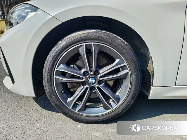 BMW 1 series id 4227300 из Китая 21
