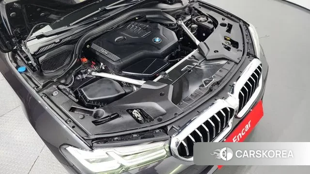 BMW 5 Series (G30) id 3032446 из Кореи 16