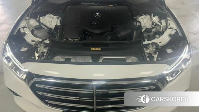 Mercedes-Benz E-Class W214 id 4177860 из Кореи 16