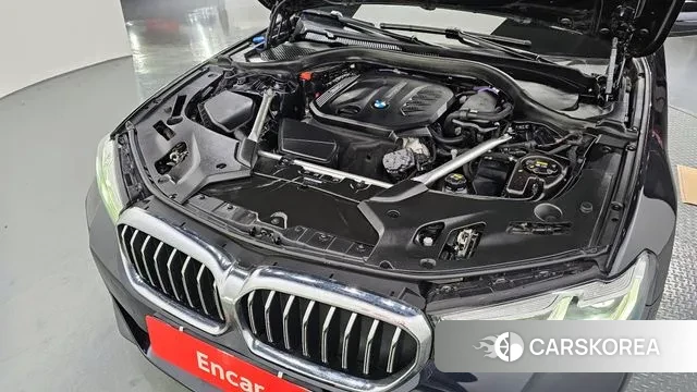 BMW 5 Series (G30) id 3639947 из Кореи 16