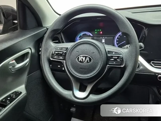 Kia The New Niro id 3504517 из Кореи 14