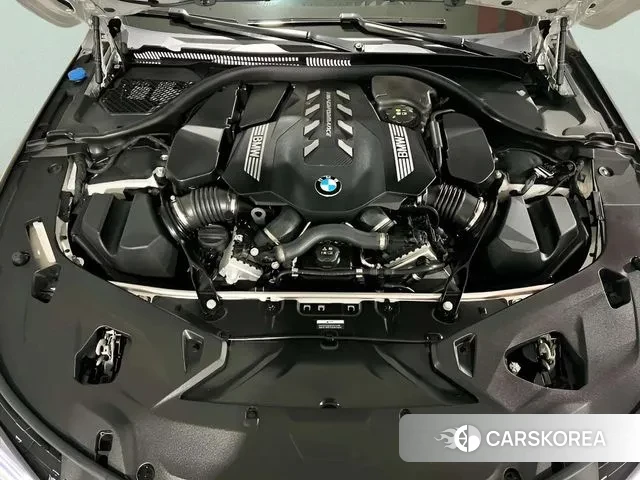 BMW 8 Series (G15) id 3751213 из Кореи 16