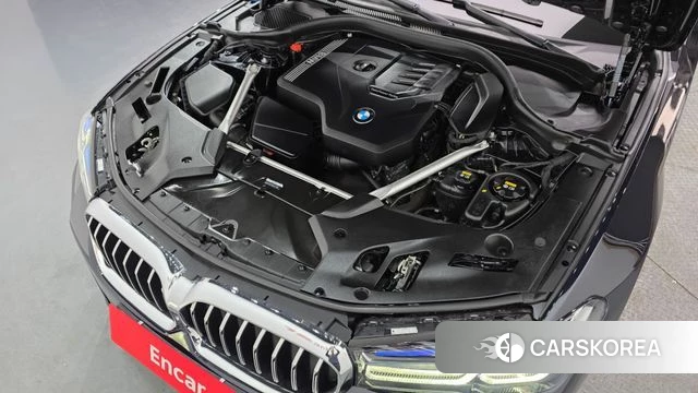 BMW 5 Series (G30) id 3934748 из Кореи 16