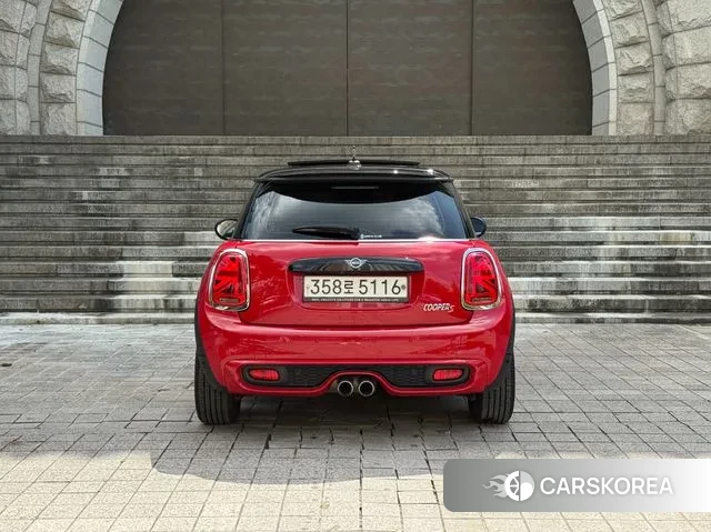 Mini Cooper S id 3160992 из Кореи 16
