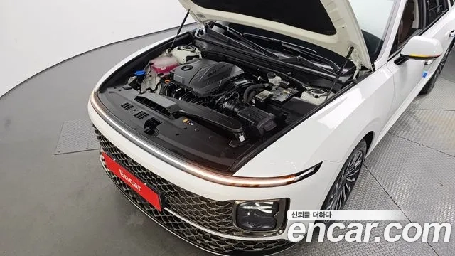 Hyundai Grandeur (GN7) id 2943173 из Кореи 16