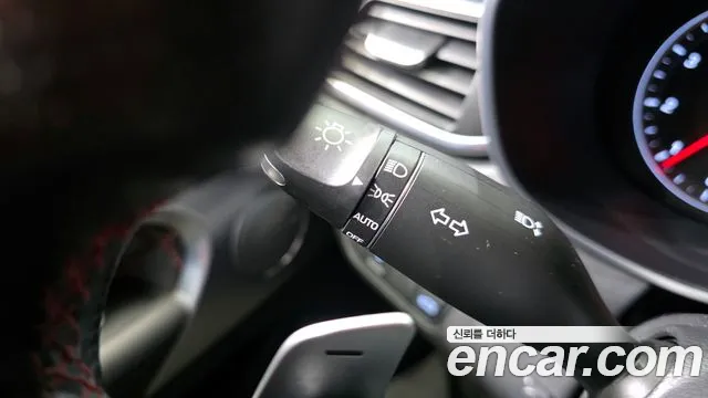 Genesis G70 id 2618278 из Кореи 16