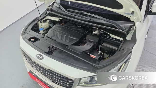 Kia The New Carnival id 4411017 из Кореи 16