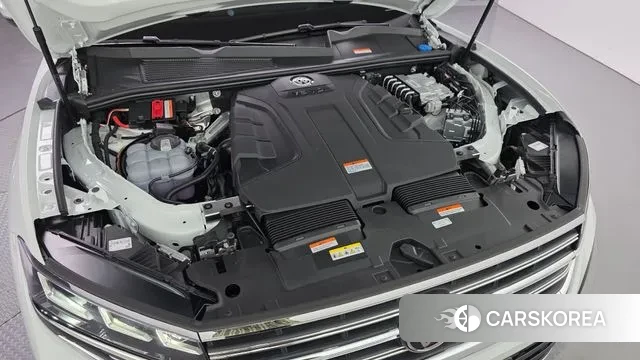 Volkswagen Touareg 3rd generation id 3731690 из Кореи 16