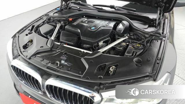 BMW 5 Series (G30) id 3942662 из Кореи 16