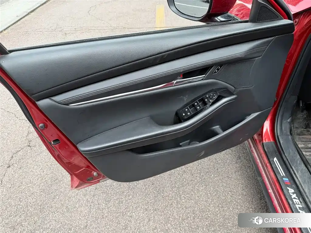 Mazda 3 id 4576539 из Китая 10