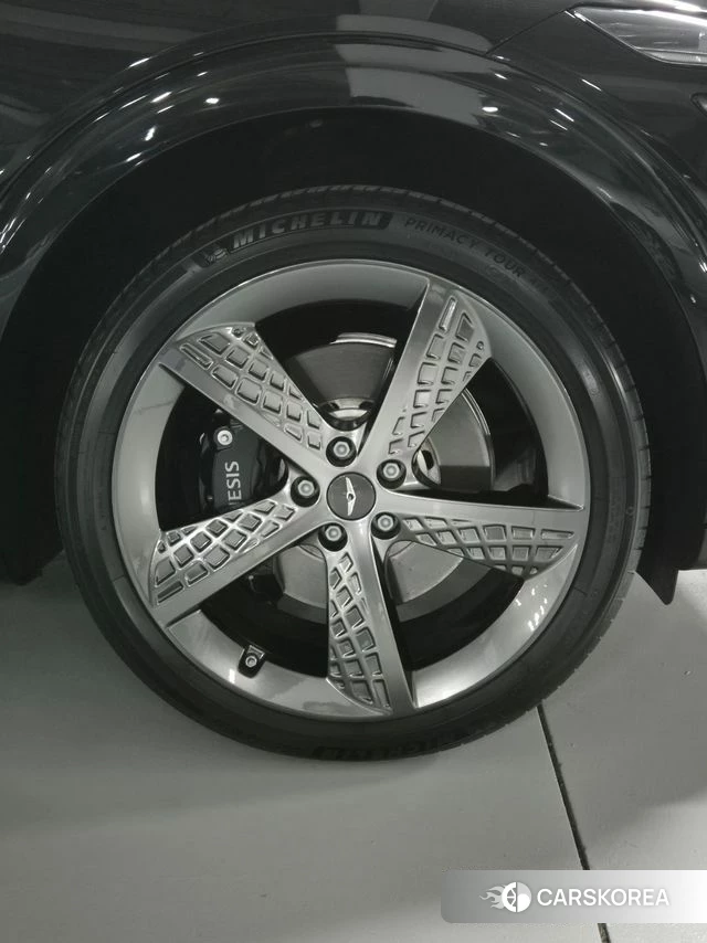 Genesis GV70 id 3825933 из Кореи 12