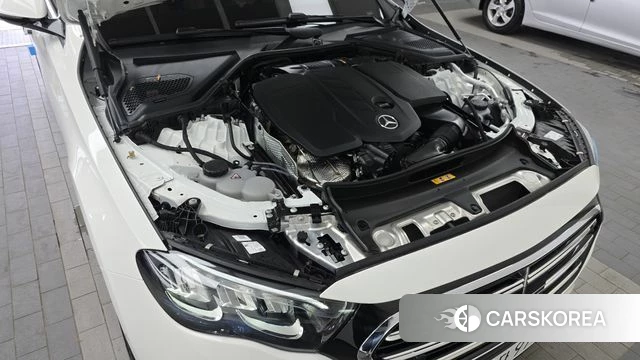 Mercedes-Benz E-Class W214 id 4578421 из Кореи 27
