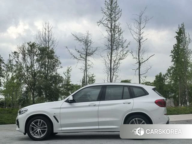 BMW X3 id 4215073 из Китая 18