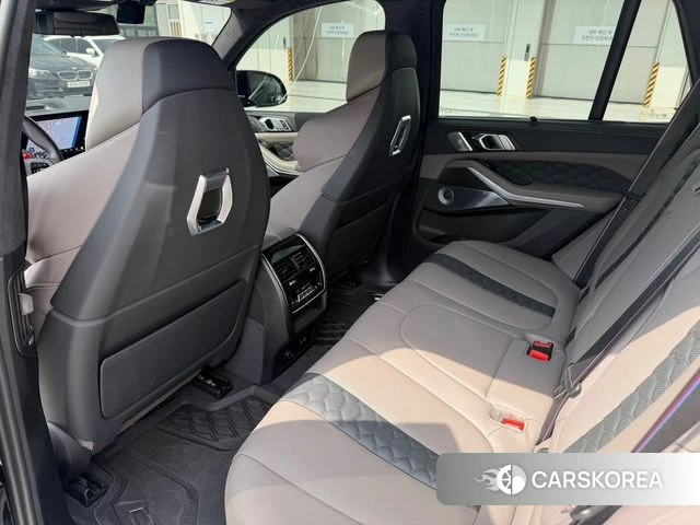 BMW X5M (G05) 2026 Черный из Кореи, фото 6
