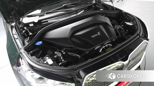 BMW iX1 (U11) id 4177668 из Кореи 16