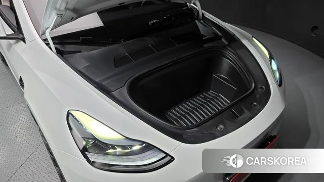 Tesla Model Y id 4443031 из Кореи 26