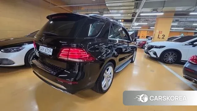 Mercedes-Benz GLE - Class W166 id 3761262 из Кореи 16