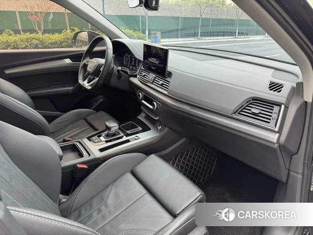 Audi Q5L id 4275516 из Китая 31