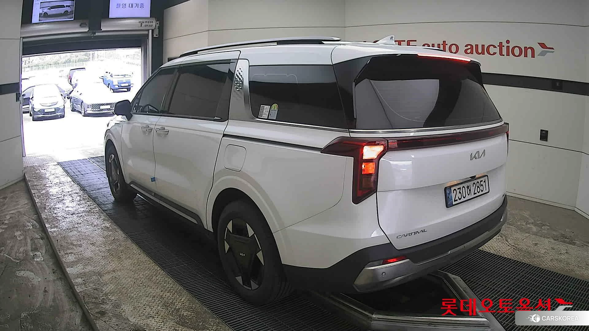 Kia Carnival Hybrid id 3888292 из Кореи 34