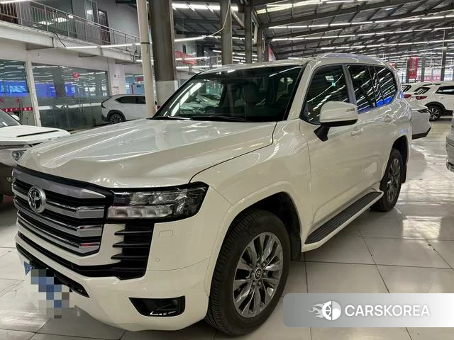 Toyota Landkuluze 2024 Белый из Китая, фото 6