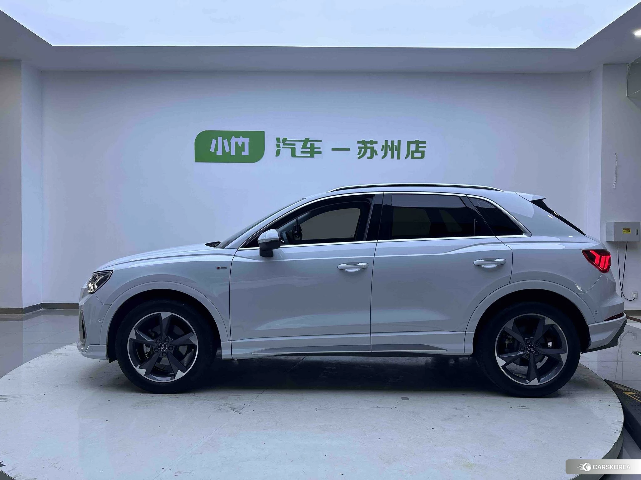 Audi Q3 id 4485397 из Китая 19