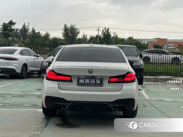 BMW 5 series 2023 Белый из Китая, фото 6
