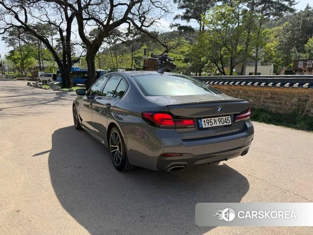 BMW 5 Series (G30) id 4300567 из Кореи 16