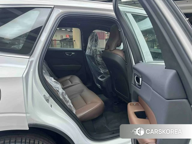 Volvo XC60 id 4254862 из Китая 41