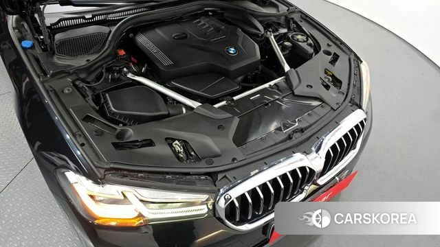 BMW 5 Series (G30) id 3833639 из Кореи 16