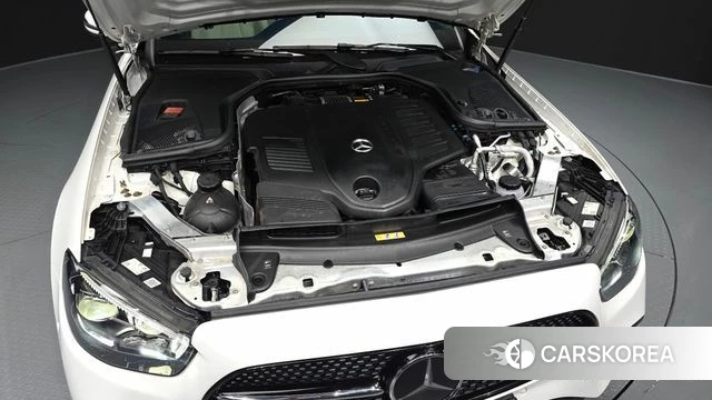 Mercedes-Benz E-Class W213 id 4317048 из Кореи 28