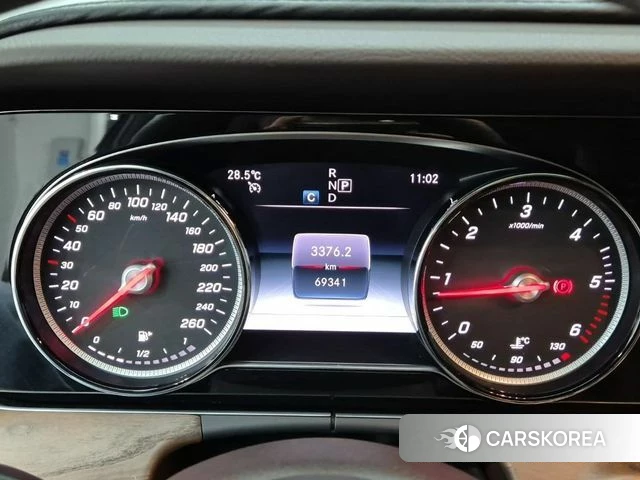 Mercedes-Benz E-Class W213 id 4750987 из Кореи 14