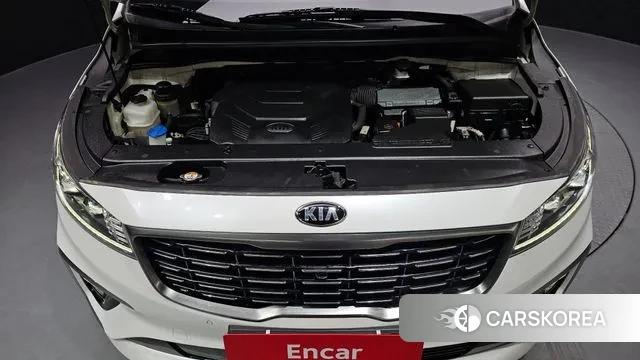 Kia The New Carnival id 3661844 из Кореи 16