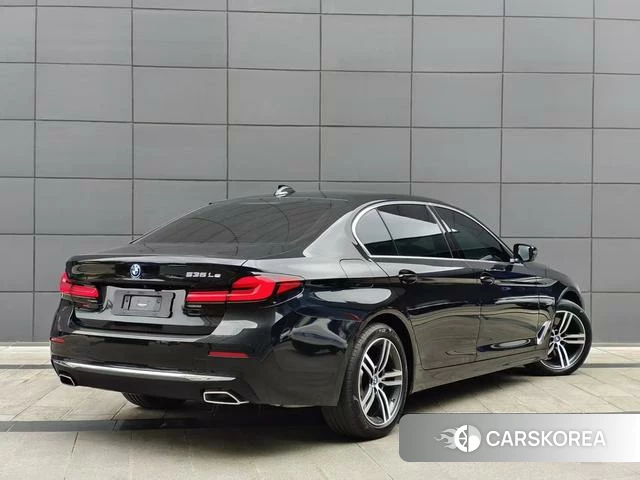 BMW 5 series PHEV id 3890856 из Китая 6