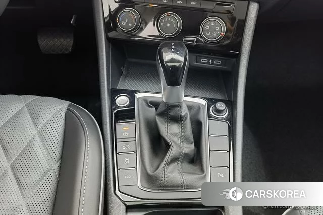 Volkswagen Sagitar id 4258500 из Китая 20