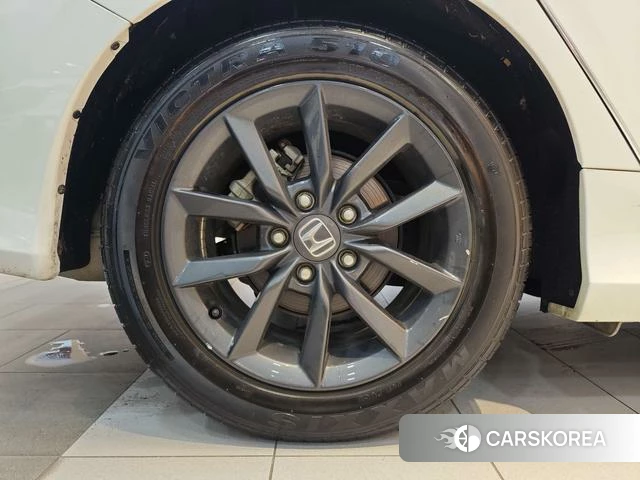 Honda Civic id 4260355 из Китая 29