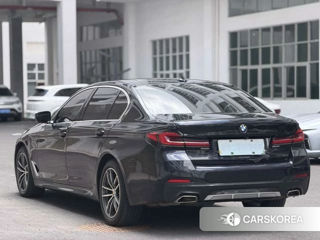 BMW 5 series PHEV id 4387239 из Китая 10