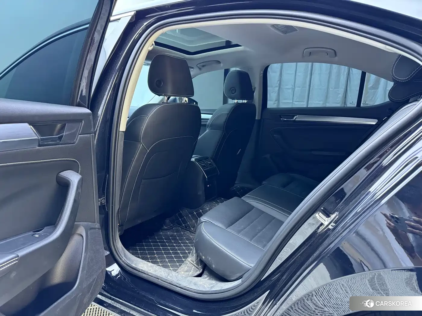Skoda Superb id 4601776 из Китая 8