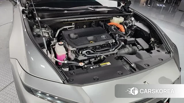 Toyota Crown Crossover id 3388360 из Кореи 16