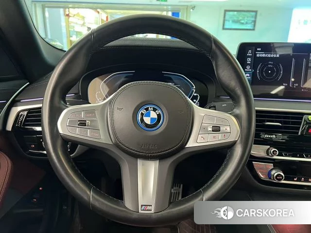 BMW 5 series PHEV id 4274661 из Китая 20