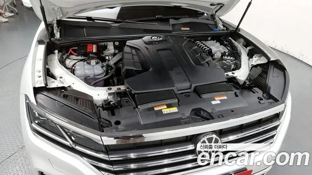 Volkswagen Touareg 3rd generation id 2920156 из Кореи 16