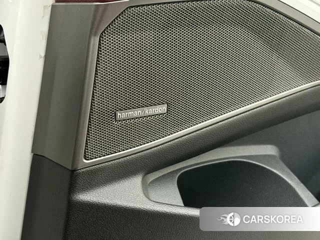 BMW 3 series id 4241681 из Китая 10